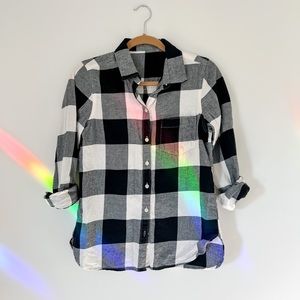 Old Navy Buffalo Plaid Flannel Button Down